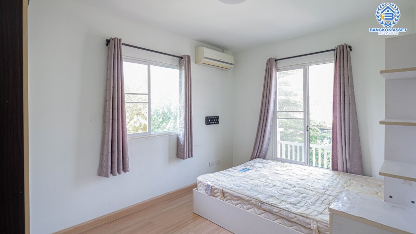 *****ทาวน์เฮ้าส์มือสองย่านนนทบุรี ม.พฤกษาวิลล์35 พระราม5-นครอินทร์ #หลังมุม เนื้อที่กว้างขวางถึง 30.1 ตร.ว. ฟังก์ชัน 3 ห้องนอน 2 ห้องน้ำ 1 ที่จอดรถ บนทำเลโซนเมือง! เดินทางสะดวก ใกล้สะพานพระราม5 และรถไฟฟ้าสายสีม่วง "สถานีแยกติวานนท์" และทางด่วน "ศรีรัช"